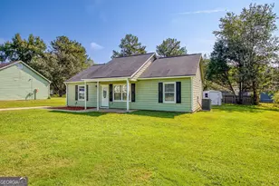 32 Oak St, Newnan, GA 30263 - Photo 3