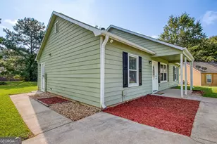 32 Oak St, Newnan, GA 30263 - Photo 5
