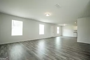 624 Canal St, Jefferson, GA 30549 - Photo 5