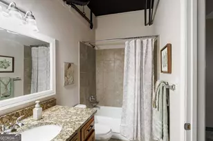 131 Broad St, Athens, GA 30601 - Photo 9