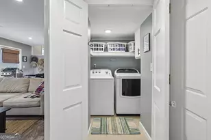 6879 Vic-Ar Rd, Peachtree Corners, GA 30360 - Photo 25
