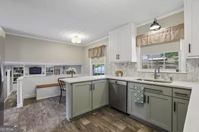 6879 Vic Ar Road, Peachtree Corners, GA 30360 - Photo 17