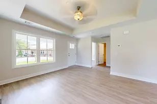 2 N Roundtree St, Statesboro, GA 30458 - Photo 5