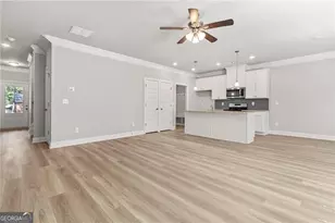 24 Richardson St, Winder, GA 30680 - Photo 7