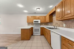 35 Clara Bell Dr, Cleveland, GA 30528 - Photo 15