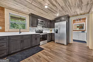 196 N Jakes Landing Way, Ellijay, GA 30540 - Photo 9