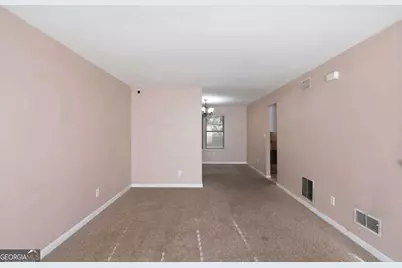 1001 Chapman Lane, Stone Mountain, GA 30088 - Photo 7