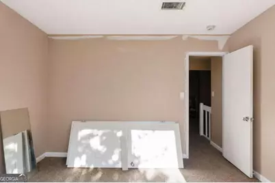 1001 Chapman Lane, Stone Mountain, GA 30088 - Photo 19
