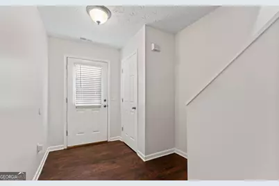 5619 Union Pointe Drive, Union City, GA 30291 - Photo 3