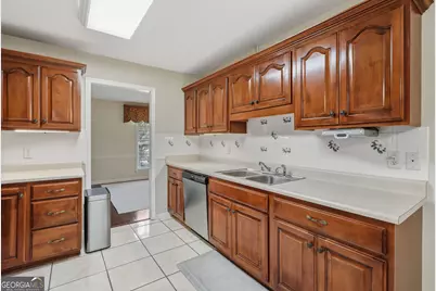 9002 Oakfield Drive, Statesboro, GA 30461 - Photo 3