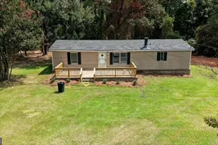 165 Giles Cir, Byron, GA 31008 - Photo 1