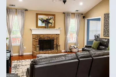 1214 Bramlett Oak Court, Lawrenceville, GA 30045 - Photo 5