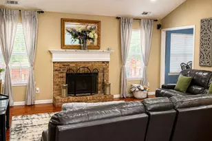 1214 Bramlett Oak Ct, Lawrenceville, GA 30045 - Photo 5