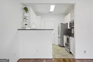 2111 Woodland Ln, Alpharetta, GA 30009 - Photo 19