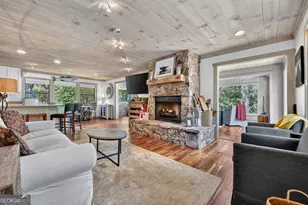 209 Marina Dr, Blue Ridge, GA 30513 - Photo 25