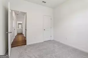 36 Crescent Blvd, Carrollton, GA 30116 - Photo 3
