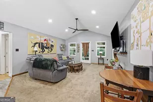 221 Oakdale Dr, Cornelia, GA 30531 - Photo 13