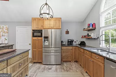 221 Oakdale Drive, Cornelia, GA 30531 - Photo 11