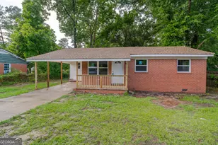 1102 Green St, Warner Robins, GA 31093 - Photo 1