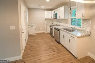 1102 Green St, Warner Robins, GA 31093 - Photo 7
