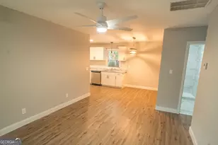 1102 Green St, Warner Robins, GA 31093 - Photo 5