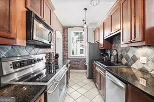 635 Myrtle St NE, Atlanta, GA 30308 - Photo 11
