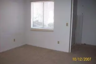 910 Brett Dr, Hinesville, GA 31313 - Photo 3