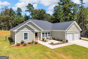 268 Park Pl Dr, Lavonia, GA 30553 - Photo 1
