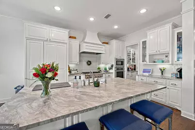 507 Palm Harbor Road, Saint Simons, GA 31522 - Photo 11