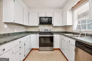 102 Evelyn Dr, Centerville, GA 31028 - Photo 41