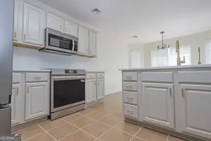 207 Brookewater Ln, Perry, GA 31069 - Photo 11