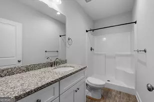 107 Lenox Cir, Lagrange, GA 30241 - Photo 17