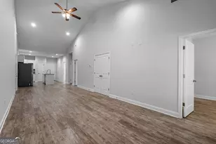 107 Lenox Cir, Lagrange, GA 30241 - Photo 13