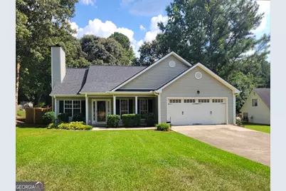 516 Oxford Ridge, Winder, GA 30680 - Photo 1
