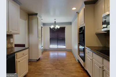 516 Oxford Ridge, Winder, GA 30680 - Photo 5