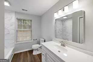 695 Durham Ridge Dr NW, Lilburn, GA 30047 - Photo 19