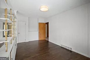 17962 Main St, Woodbury, GA 30293 - Photo 15