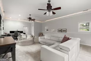 6350 N Hampton Dr, Sandy Springs, GA 30328 - Photo 59