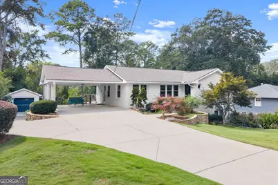 6350 N Hampton Drive, Sandy Springs, GA 30328 - Photo 1