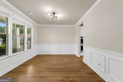 352 Chestnut Chase, Hoschton, GA 30548 - Photo 5