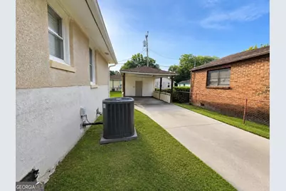 916 Carver Street, Savannah, GA 31415 - Photo 5