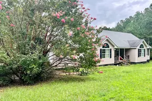 1383 Sims Rd SE, Winder, GA 30680 - Photo 1