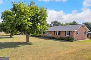 1229 Crestview Dr, Elberton, GA 30635 - Photo 25