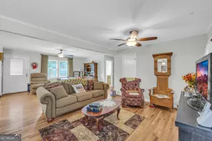 1229 Crestview Dr, Elberton, GA 30635 - Photo 3