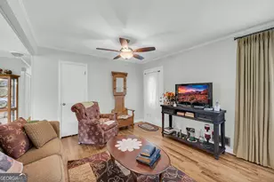 1229 Crestview Dr, Elberton, GA 30635 - Photo 5