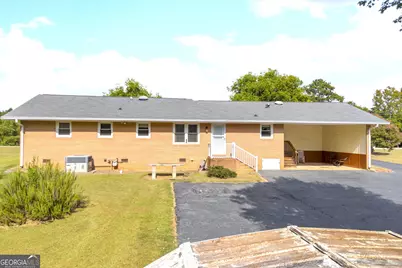 1229 Crestview Dr, Elberton, GA 30635 - Photo 27