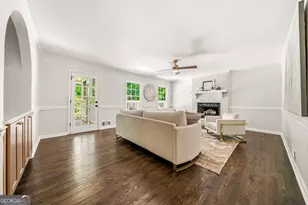 3627 Stonehenge Way NE, Marietta, GA 30066 - Photo 17