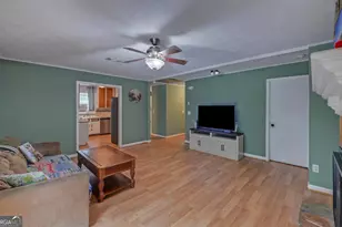 275 Sherwood St, Toccoa, GA 30577 - Photo 7