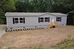 137 Mill Run Dr, Comer, GA 30629 - Photo 1
