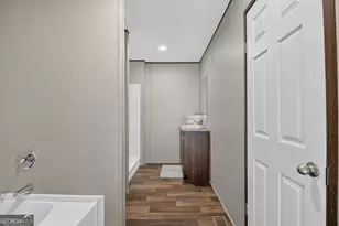 137 Mill Run Dr, Comer, GA 30629 - Photo 15